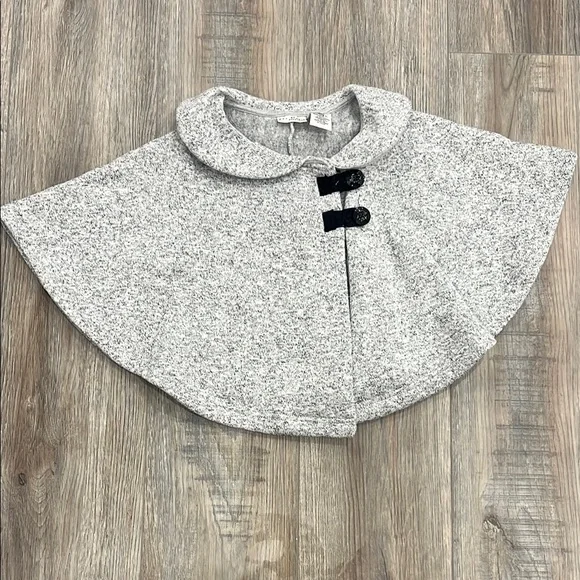 Sweater Poncho - Picture 1 of 5